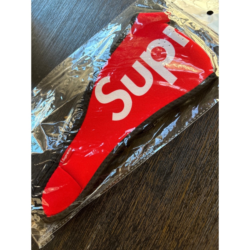 New Supreme Red Wind Stopper Moto Face Mask, Size Medium/Large GORPCORE Hype